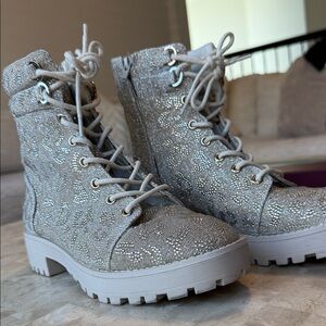 Beautiful luxury tan sparkle short boot like new